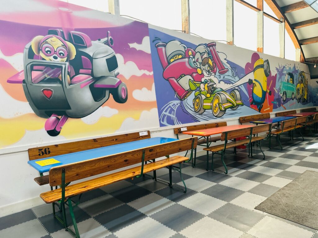 2a235de0-3a1a-4912-8653-710de54b8179