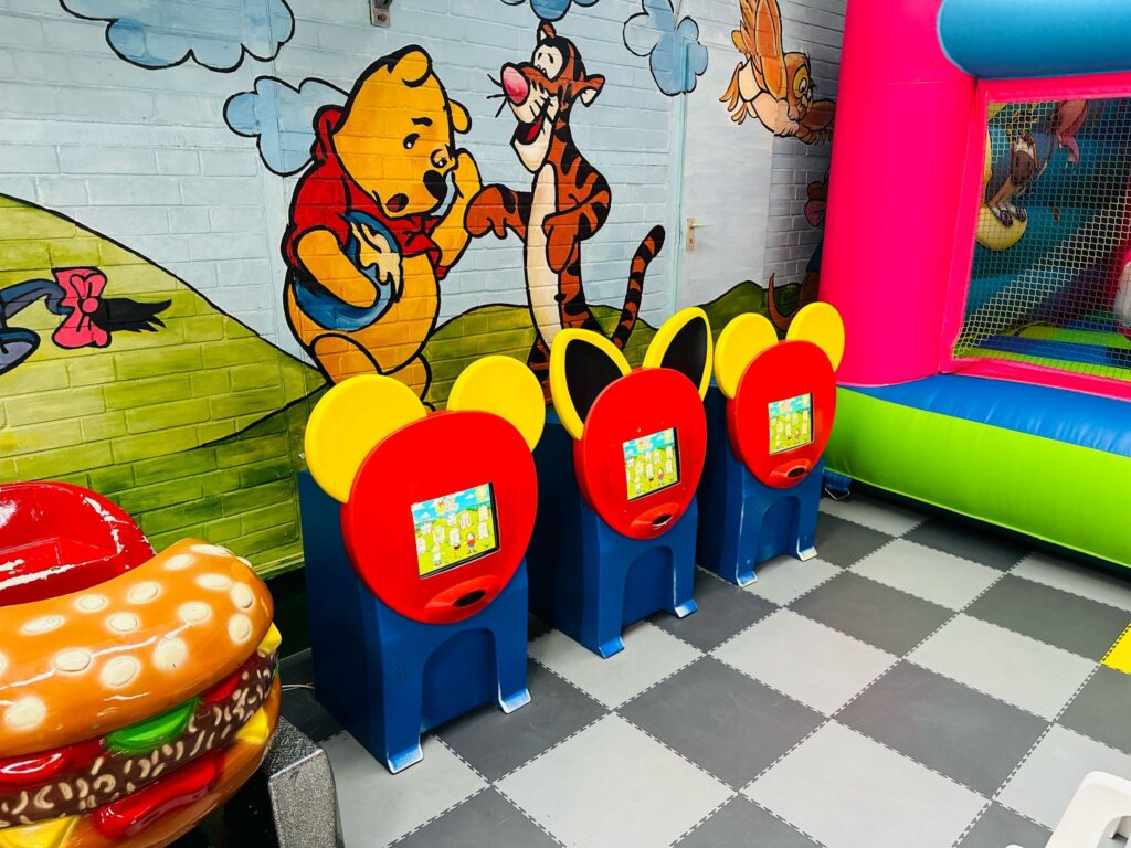 76a711b6-6491-4ce3-8963-d53890f17a39